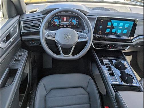 2026 Volkswagen Atlas Cross Sport 2.0T SEL