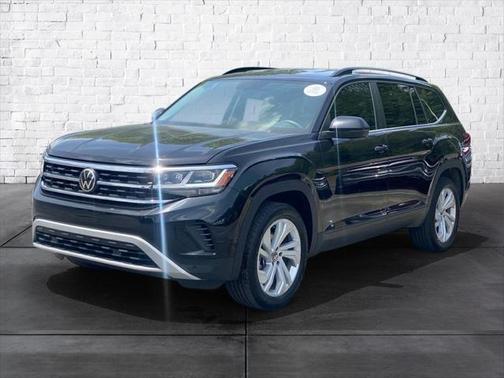 2023 Volkswagen Atlas 3.6L SE w/Technology