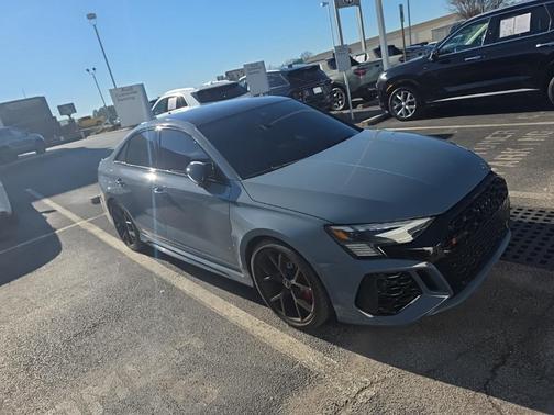 2024 Audi RS 3 TFSI quattro S tronic