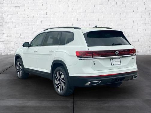 2025 Volkswagen Atlas 2.0T SE w/Technology 4MOTION