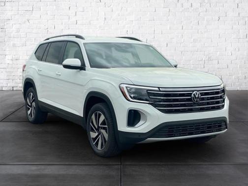 2025 Volkswagen Atlas 2.0T SE w/Technology 4MOTION
