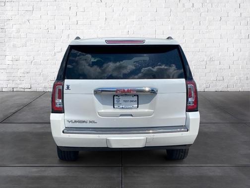 2016 GMC Yukon XL Denali