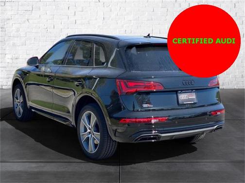 2025 Audi Q5 45 S line Premium