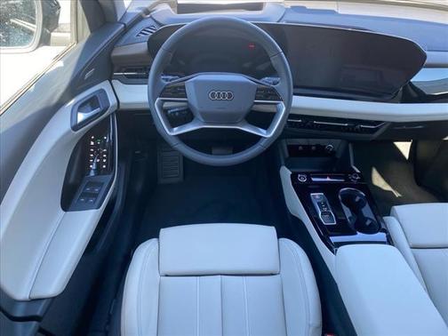 2025 Audi Q6 e-tron Premium Plus