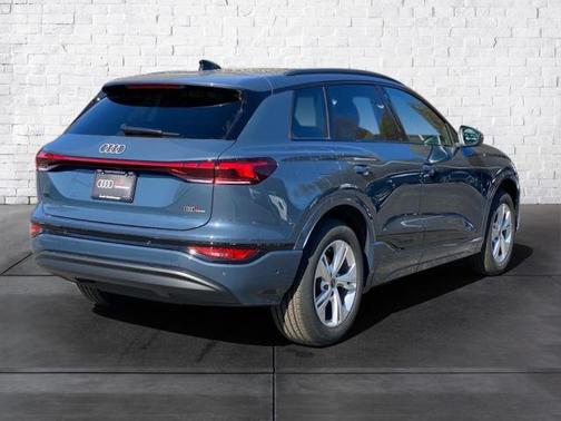2025 Audi Q6 e-tron Premium Plus