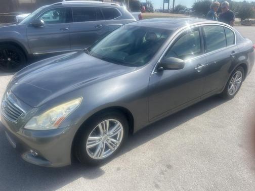 2012 INFINITI G25 Journey