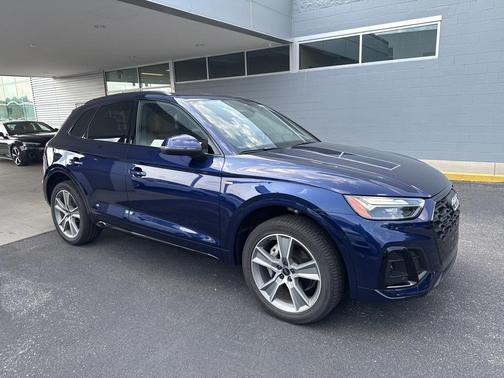 2025 Audi Q5 45 S line Premium