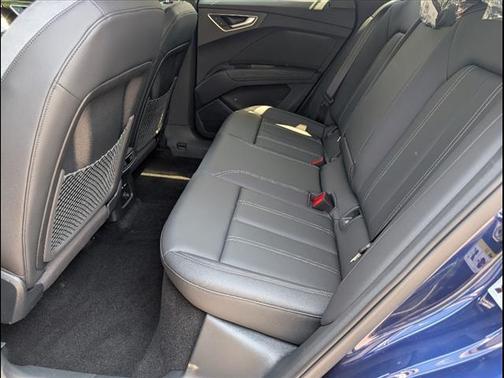2025 Audi Q4 e-tron Premium 45 RWD