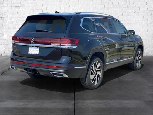 2025 Volkswagen Atlas 2.0T SEL
