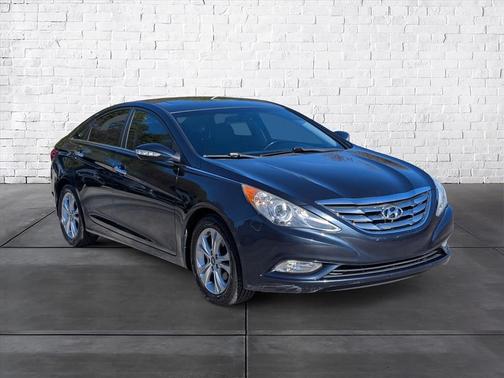 2013 Hyundai SONATA Limited