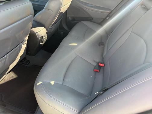 2013 Hyundai SONATA Limited