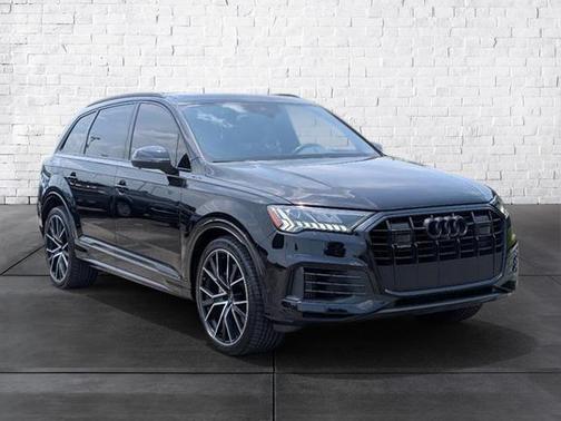 2021 Audi Q7 55 Prestige