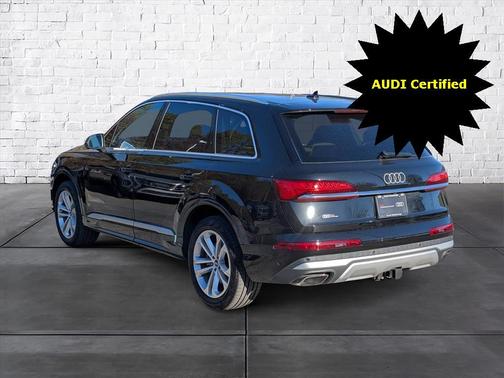 2025 Audi Q7 55 Premium Plus