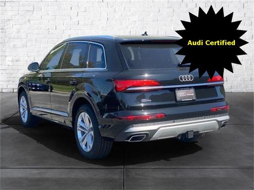 2025 Audi Q7 55 Premium Plus