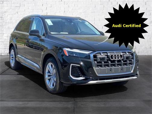 2025 Audi Q7 55 Premium Plus