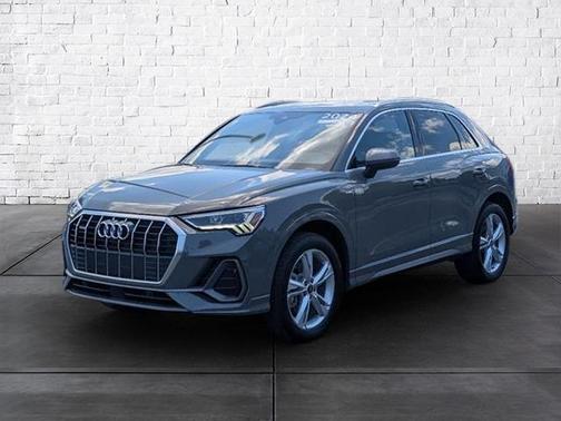 2024 Audi Q3 45 S line Premium Plus