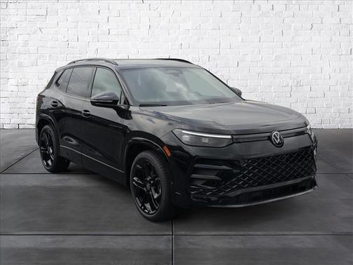 2025 Volkswagen Tiguan 2.0T SE R-Line Black