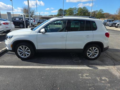 2017 Volkswagen Tiguan 2.0T Wolfsburg Edition