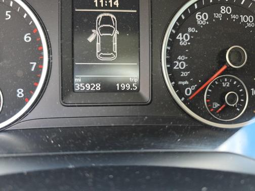 2017 Volkswagen Tiguan 2.0T Wolfsburg Edition