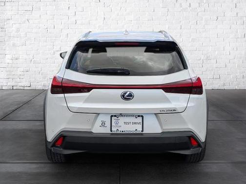 2021 Lexus UX 250h Base