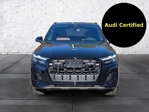 2025 Audi Q7 45 Premium Plus
