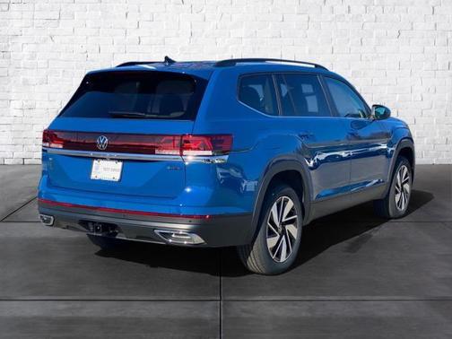 2025 Volkswagen Atlas 2.0T SE w/Technology 4MOTION