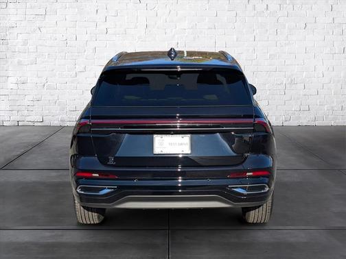 2025 Lincoln Nautilus Reserve