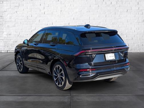 2025 Lincoln Nautilus Reserve