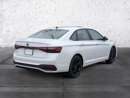 2026 Volkswagen Jetta 1.4T SE