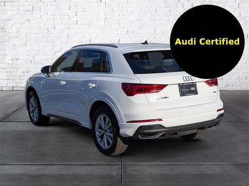 2025 Audi Q3 Premium 45 TFSI S line quattro Tiptronic