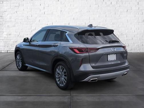 2024 INFINITI QX50 LUXE