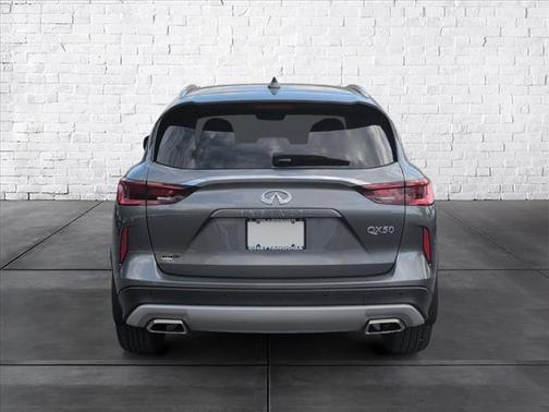 2024 INFINITI QX50 LUXE