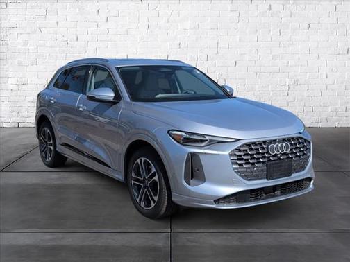 2025 Audi Q5 Prestige TFSI quattro S tronic