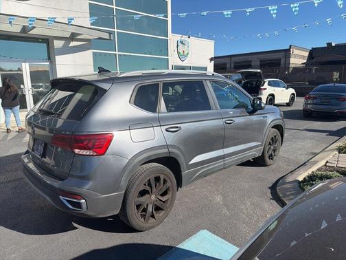 2022 Volkswagen Taos 1.5T SE