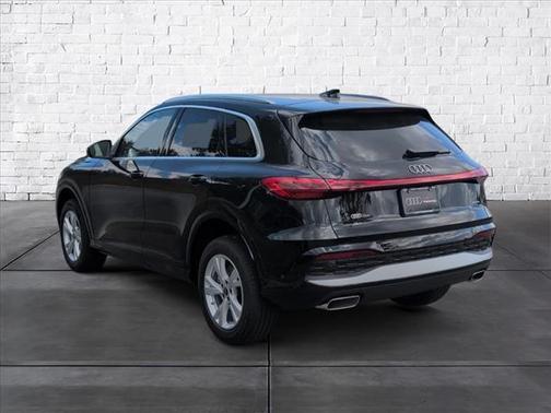 2025 Audi Q5 Premium