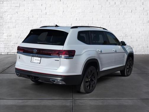 2026 Volkswagen Atlas 2.0T SE w/Technology 4MOTION
