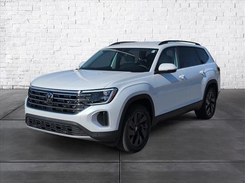 2026 Volkswagen Atlas 2.0T SE w/Technology 4MOTION