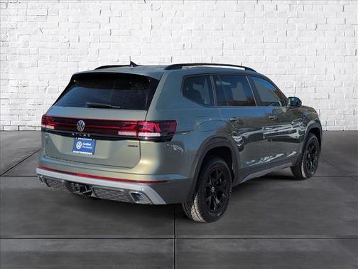 2025 Volkswagen Atlas 2.0T Peak Edition