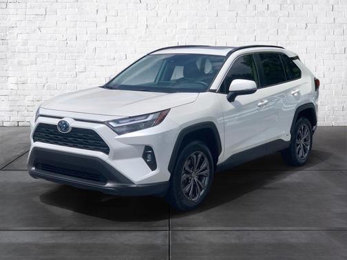 2022 Toyota RAV4 Hybrid XLE Premium
