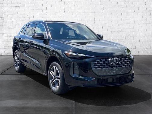 2025 Audi Q5 Premium