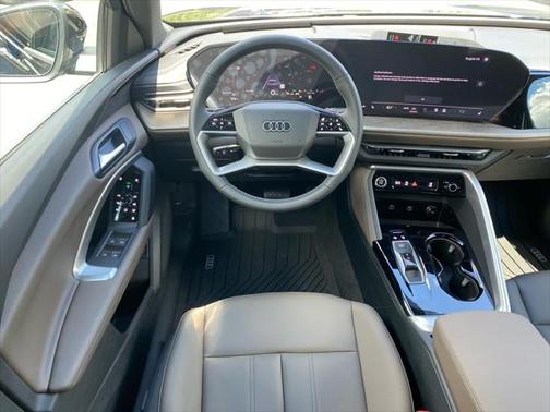 2025 Audi Q5 Premium