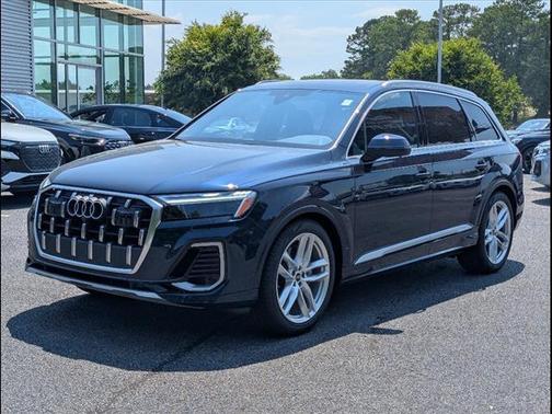 2025 Audi Q7 55 Premium Plus