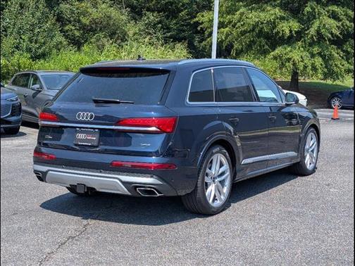 2025 Audi Q7 55 Premium Plus