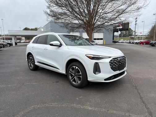 2025 Audi Q5 Premium Plus TFSI quattro S tronic