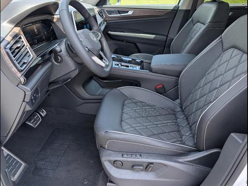 2026 Volkswagen Atlas 2.0T SEL Premium R-Line 4MOTION