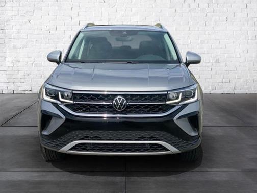 2024 Volkswagen Taos 1.5T SEL