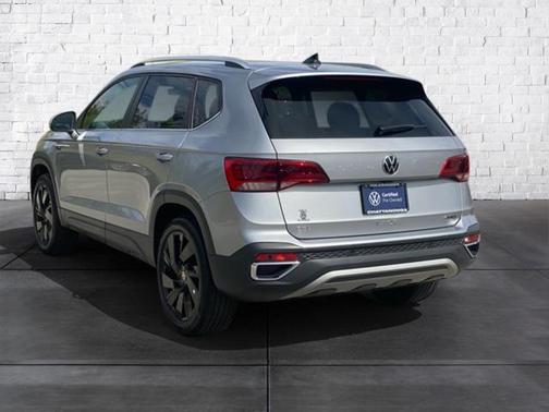 2024 Volkswagen Taos 1.5T SEL