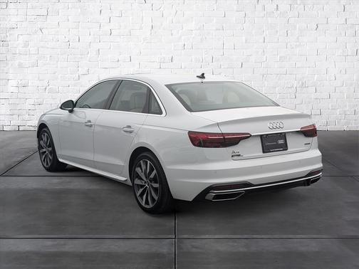 2023 Audi A4 40 Premium Plus