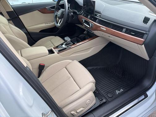 2023 Audi A4 40 Premium Plus