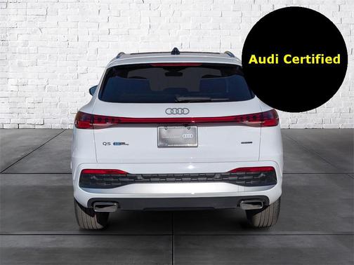 2025 Audi Q5 Premium TFSI quattro S tronic